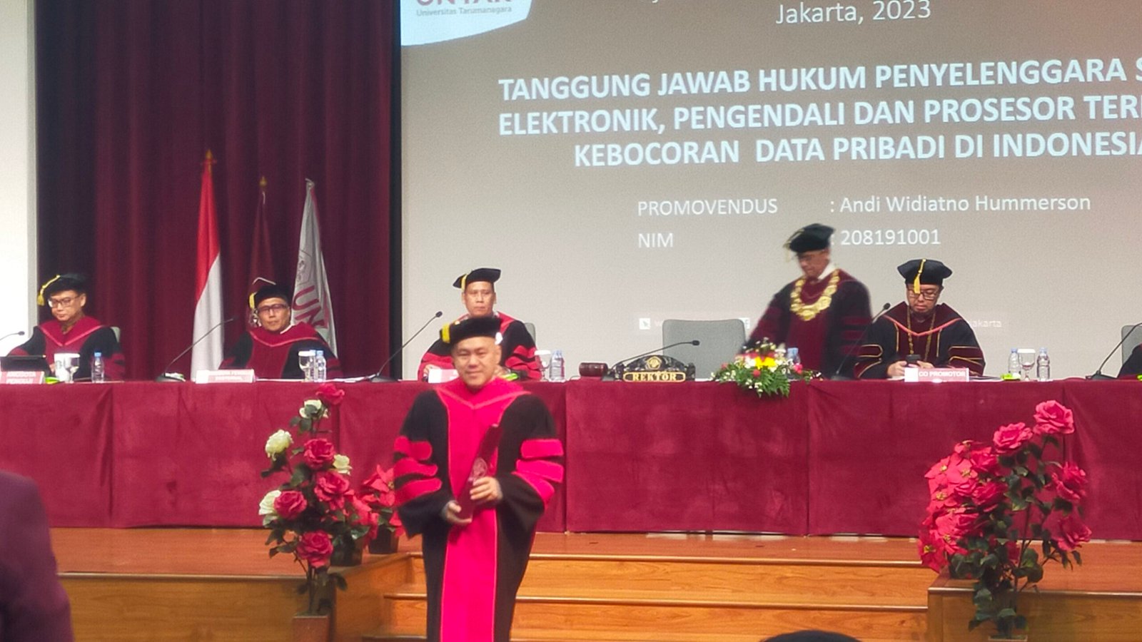 Andi Widiatno Hummerson Sukses Raih Gelar Doktor Hukum Dengan Predikat 