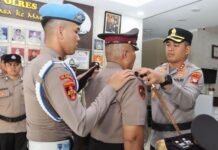 Upacara Kenaikan Pangkat Pengabdian Personel Polres Pelabuhan Tanjung Priok